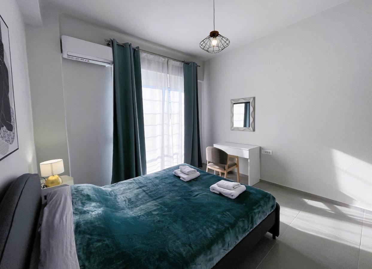 Central Park Apartments Ираклио Екстериор снимка