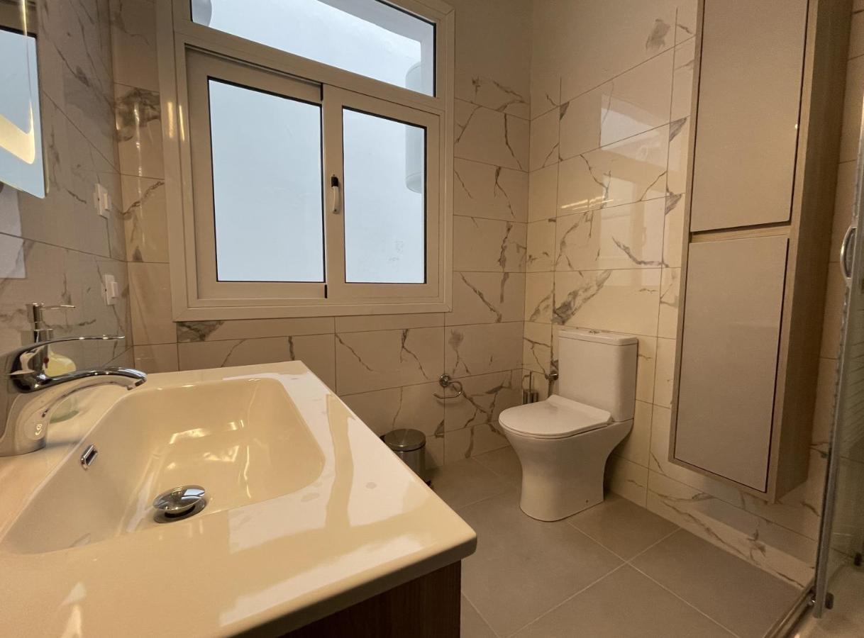 Central Park Apartments Ираклио Екстериор снимка